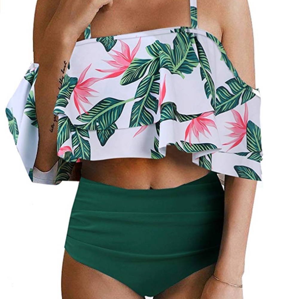 Women Two Piece Off Shoulder Ruffled Flounce Crop